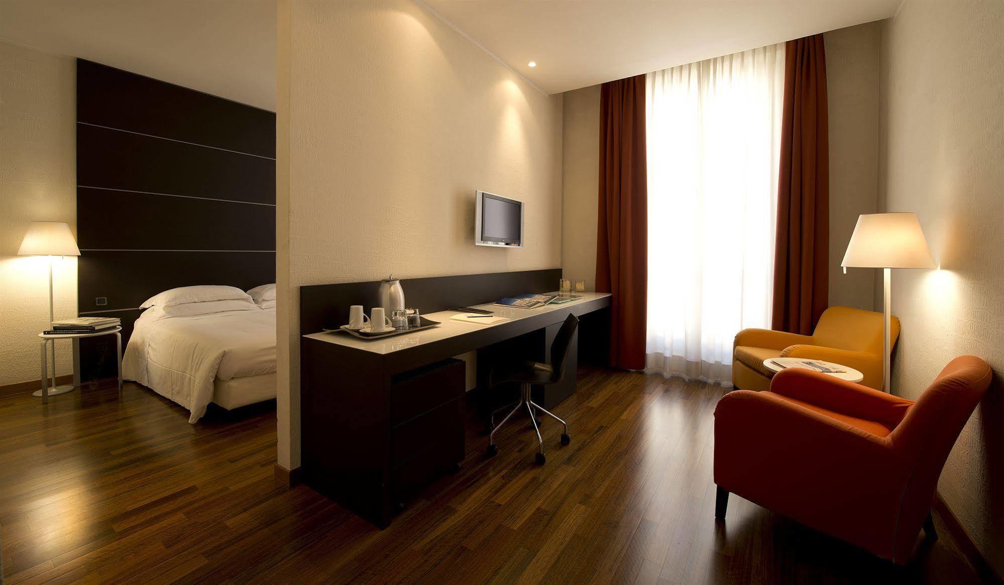 Indigo By Ihg Hotel 4*