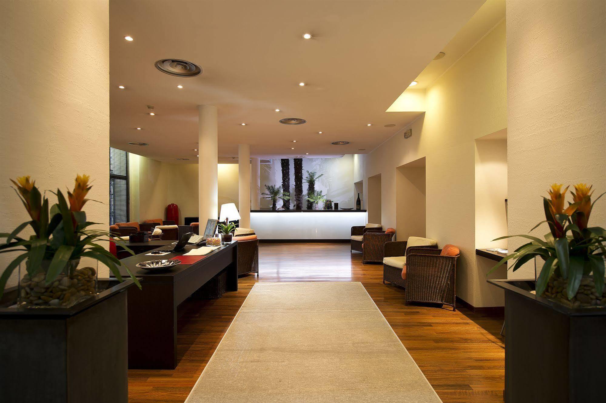 Indigo By Ihg Hotel 4*